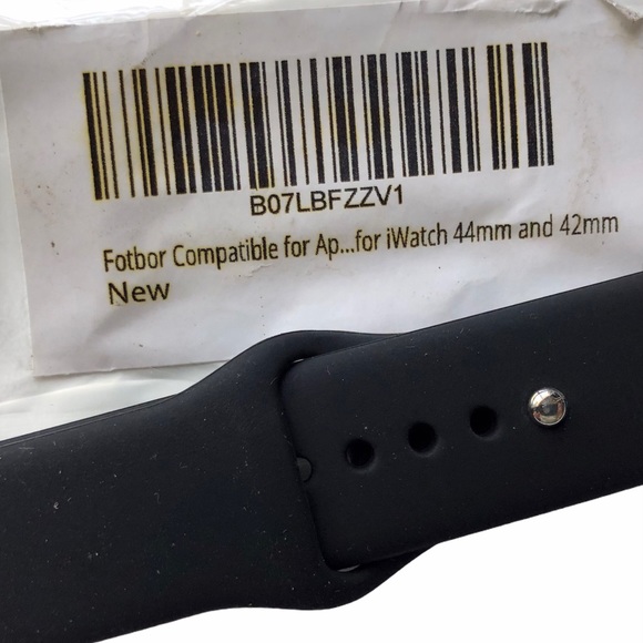 5/$20 NEW BLACK Silicone Sport Band Apple Watch 44/45/49 mm M/L - Picture 7 of 9